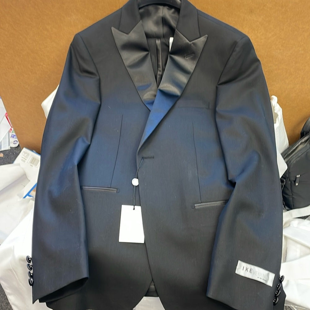 Ike Behar 1-Button Peak Lapel Wool Slim Fit Tuxedo Size 38R Jacket and 32 Waist